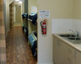 Southport Hotel And Caravan Park - Accommodation Gold Coast 2