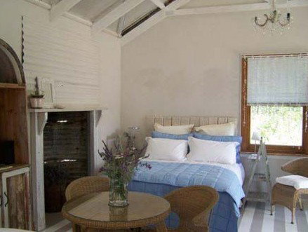 Flotsam Studio - Accommodation Gold Coast 2