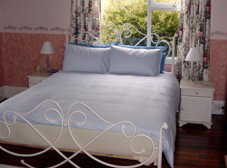 Kenya Cottage - Accommodation Gold Coast 2