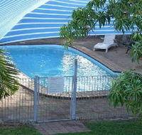 Ashs Holiday Units and Cafe - Accommodation Gold Coast