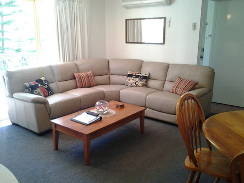 Rainbow Getaway Holiday Apartments - Accommodation Gold Coast 2
