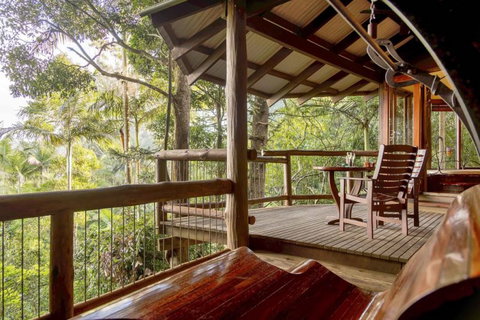 Secrets On The Lake - Accommodation Gold Coast 5