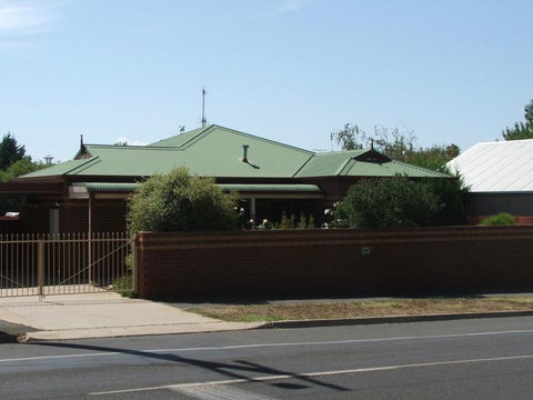 Bristol House Accommodation - Accommodation Gold Coast 6