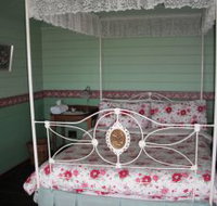 Berry Mountain Farm Mullengrove Cottage - Accommodation Gold Coast