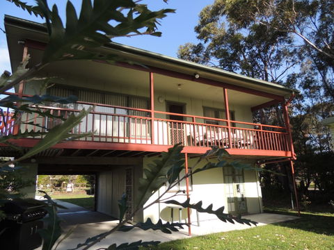 A Paradise Bungalow Waterfront - Accommodation Gold Coast 0