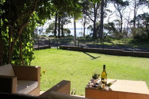 Plantation Point Beach House - Accommodation Gold Coast 1
