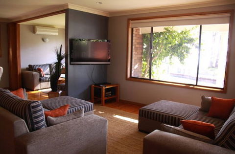 Plantation Point Beach House - Accommodation Gold Coast 3