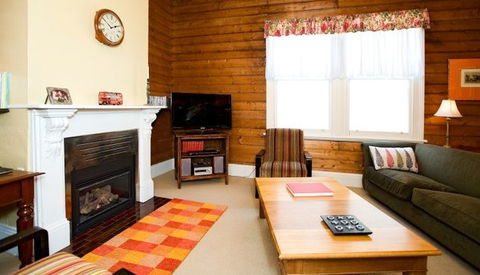 Evandale - Accommodation Gold Coast 4