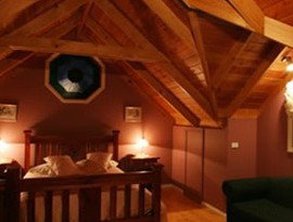 Ballarat Cottages - Accommodation Gold Coast 3