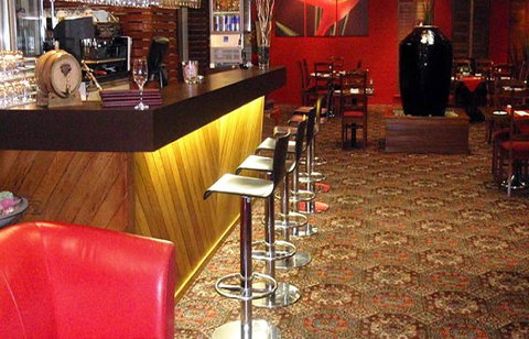 Bristol Hill Motor Inn & Peppas Licensed Restaurant - Accommodation Gold Coast 3