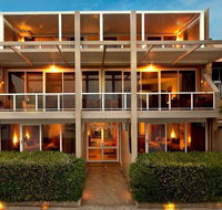 Bay Breeze Boutique Accommodation - Accommodation Gold Coast