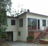Beach House on Beach Road