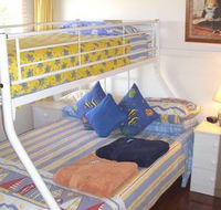 Calm Waters Waterfront Cottages - Accommodation Gold Coast