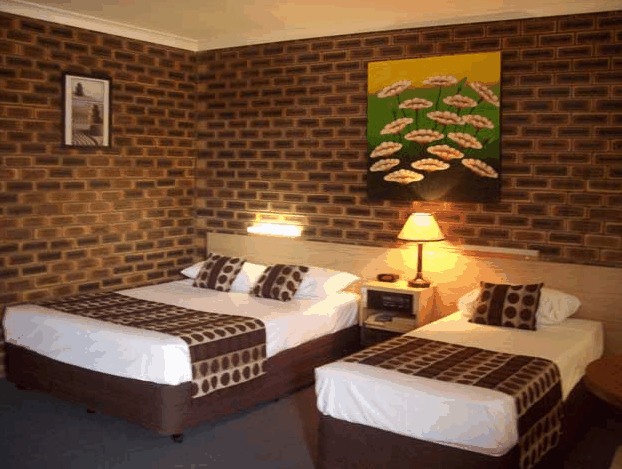 Squatters Homestead Motel - Accommodation Gold Coast 2