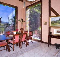 Castle On The Hill Bed and Breakfast - Accommodation Gold Coast