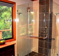 A Waterfall Hideout-Rainforest Cabin for Couples - Accommodation Gold Coast