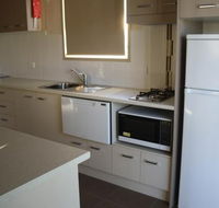 Bowlo Holiday Cabins - Accommodation Gold Coast