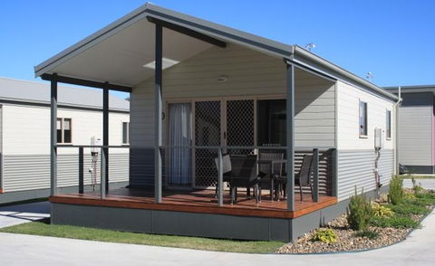 Bowlo Holiday Cabins - Accommodation Gold Coast 5