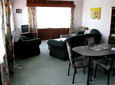 Edge Guest Rooms - Accommodation Gold Coast 2