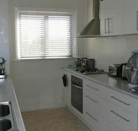 Hill Crest House - Accommodation Gold Coast