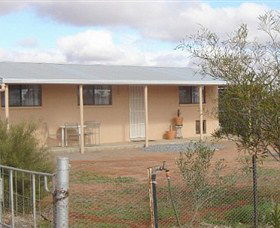 Blue Bush Country Cottage - Accommodation Gold Coast 0