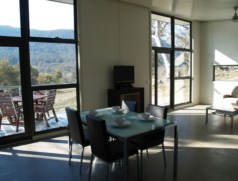 Alpine Habitats - Accommodation Gold Coast 1