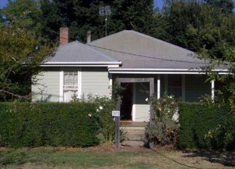 Honeysuckle Cottage Jingellic - Accommodation Gold Coast 0