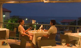 Aqualuna Beach Resort - Accommodation Gold Coast 1