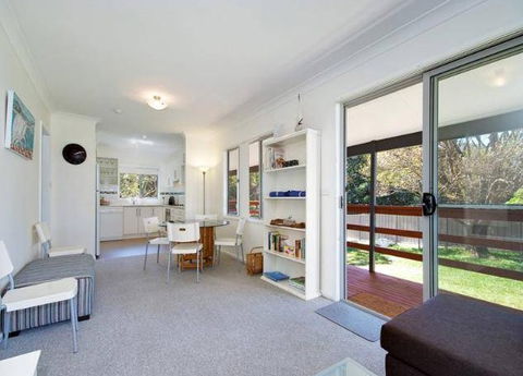 Beach House Fingal Bay - Gold Coast 4U 3