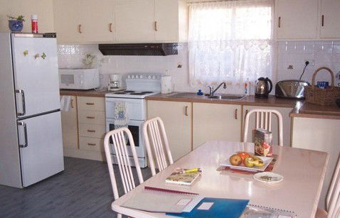 Azalea Cottage - Accommodation Gold Coast 0