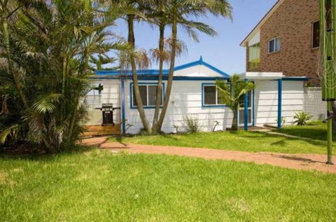 A Beach House On Sunset - Accommodation Gold Coast 0