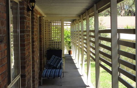 2 Dogs Cottages - Accommodation Gold Coast 1