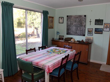 Ramsay Retro Farmstay - Gold Coast 4U 0