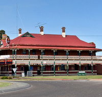 The New Coolamon Hotel - Accommodation Gold Coast