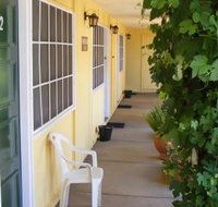 Bradman Motor Inn - Accommodation Gold Coast