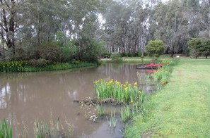 Murray Bank Holiday Units And Yabby Farm - Accommodation Gold Coast 2