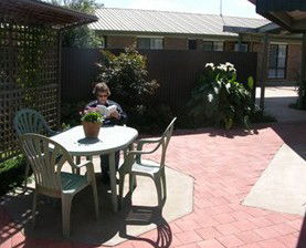 Centrepoint Motel - Accommodation Gold Coast 2