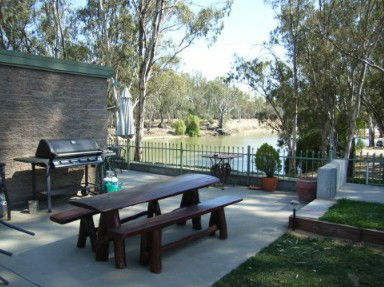 Riverview Motel - Accommodation Gold Coast 1