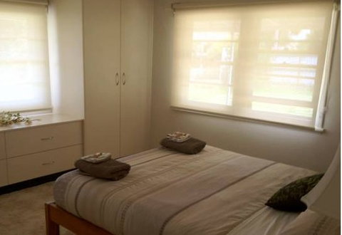 Bidgee Bankside Cottage - Accommodation Gold Coast 2