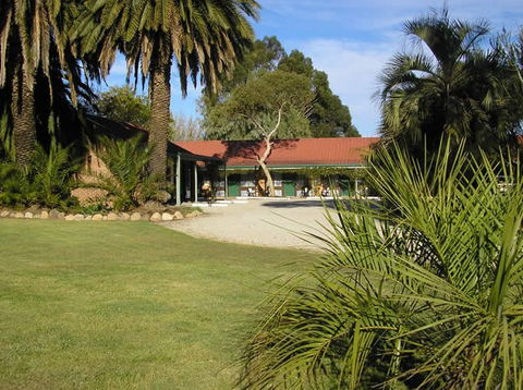 Jolly Swagman Holbrook Motor Inn - Accommodation Gold Coast 0