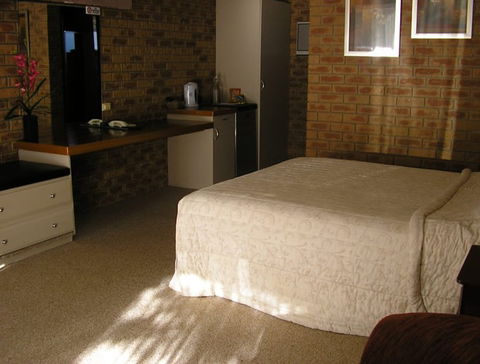 Jolly Swagman Holbrook Motor Inn - Accommodation Gold Coast 1