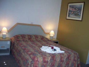 Holbrook Settlers Motel - Accommodation Gold Coast 2