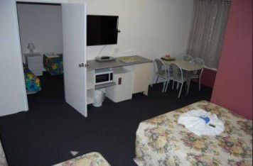 Holbrook Settlers Motel - Accommodation Gold Coast 3