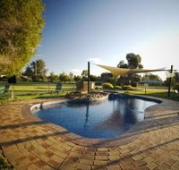 Howlong Country Golf Club  Motel - Gold Coast 4U