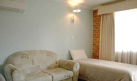 The Crossing Motel - Accommodation Gold Coast 2