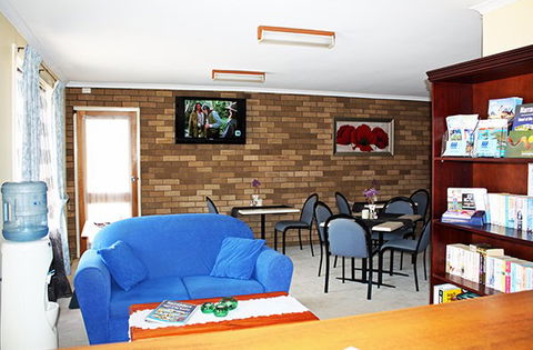 Camellia Motel - Accommodation Gold Coast 2