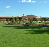 Newell Motor Inn - Accommodation Gold Coast