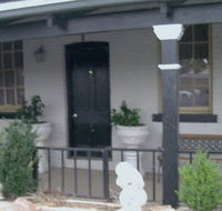 The Old Bridge Inn - Accommodation Gold Coast