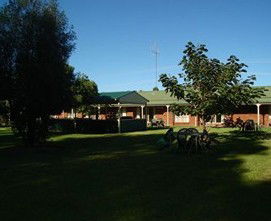 Greenways Holiday Units - Accommodation Gold Coast 3