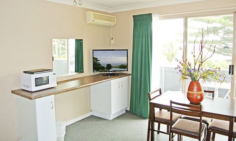 Anchor Inn - Accommodation Gold Coast 3